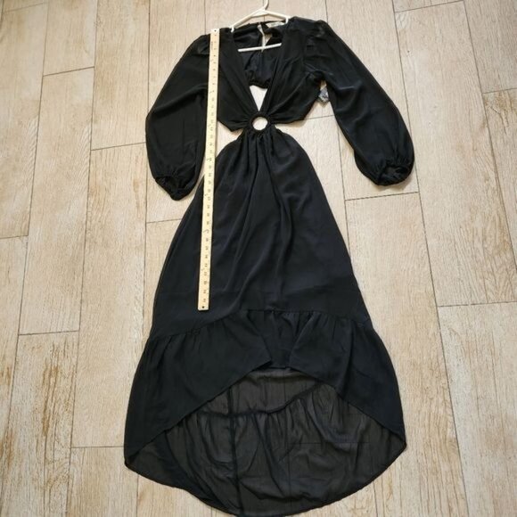 Blush Cutout Maxi Black Dress size Medium - Picture 5 of 14